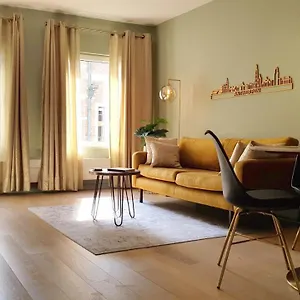 bnb-antwerpen-chique.brusselshotelsbook.com/